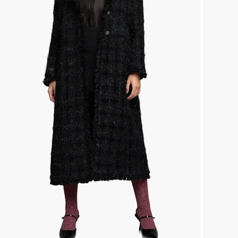 Elegant Black Women's Coat - Picture 4 of 9